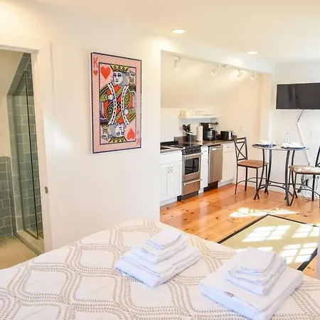 East End Condo W Beach Access